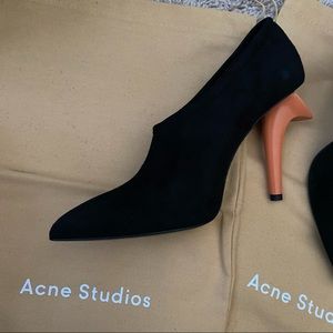 Acne Studios Jonelle Suede Pumps